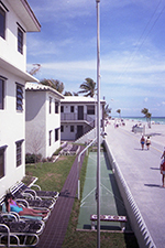 1985