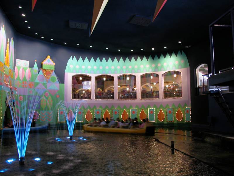 fountains at Small World